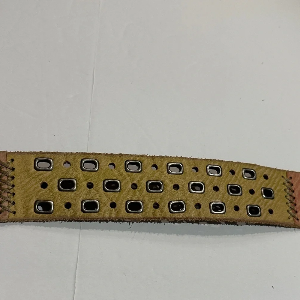 Fossil patchwork green/pink/blue Belt with grommets and embroidery 31-36”